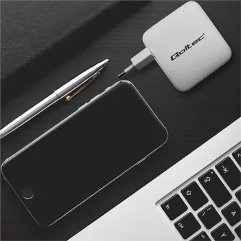 Qoltec Ładowarka sieciowa 140W GaN  | 5-20V | 2.5-5A | 3 x USB-C PD | 1 x USB QC 3.0 | Laptop | Smartfon | Biała-12657