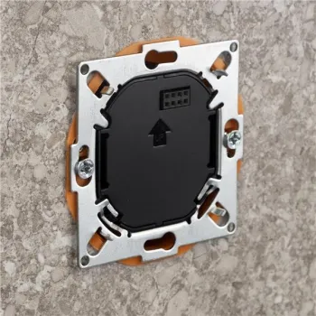 ENGO Controls E55-B - Internetowy, podtynkowy regulator temperatury do ramki 55x55, Wi-F-1370764