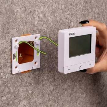 ENGO Controls E25-BATW - Internetowy, natynkowy  regulator temp.-1370798