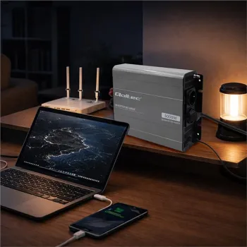 Qoltec Przetwornica napięcia MS Wave | 12V na 230V | 3000/6000W | USB | Kompatybilna z LiFePO4 GEL AGM-1435698