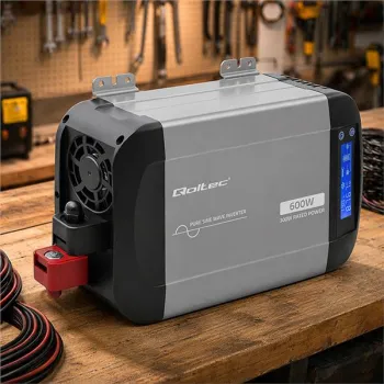 Qoltec Przetwornica napięcia Pure Sine Wave | 12V na 230V | 300/600W | LCD | USB | USB-C | Kompatybilna z LiFePO4 GEL A