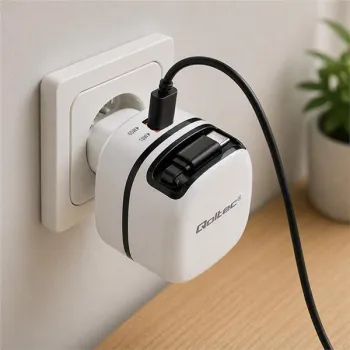 Qoltec Ładowarka sieciowa GaN Super Fast 65W | USB-C PD PPS | 5-20V | 3-3.25A | Laptop | MacBook | Smartfon | wysuwany 
