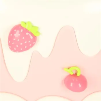 Tort urodzinowy piętrowy do krojenia na rzepy muzyka światła kuchnia 16 elementów różowy-838236