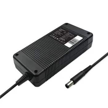 Qoltec Zasilacz do laptopa Dell 240W | 19.5V | 12.3A | 7.4*5.0+pin | +kabel zasilający-878365