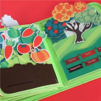 Książeczka sensoryczna edukacyjna manipulacyjna farma-929434